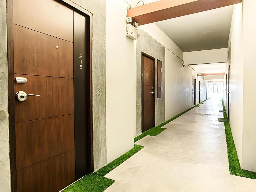 צ'יאנג מאי B2 Green Boutique And Budget Hotel מראה חיצוני תמונה