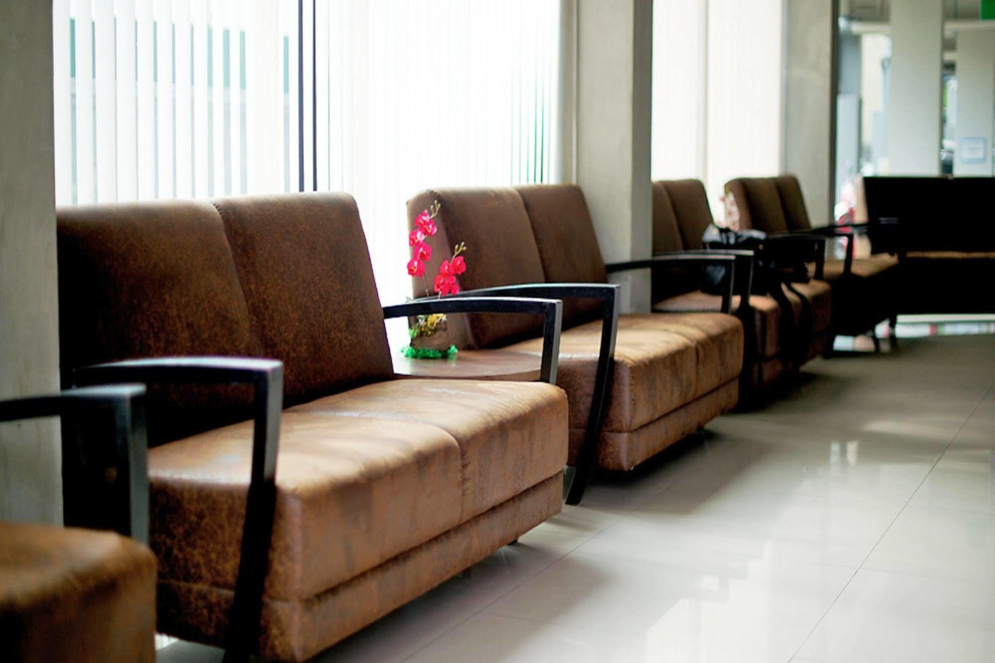 צ'יאנג מאי B2 Green Boutique And Budget Hotel מראה חיצוני תמונה